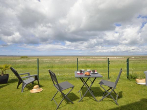Holiday Home Les yeux dans la baie by Interhome